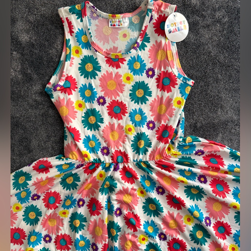 Dot Dot Smile Floral